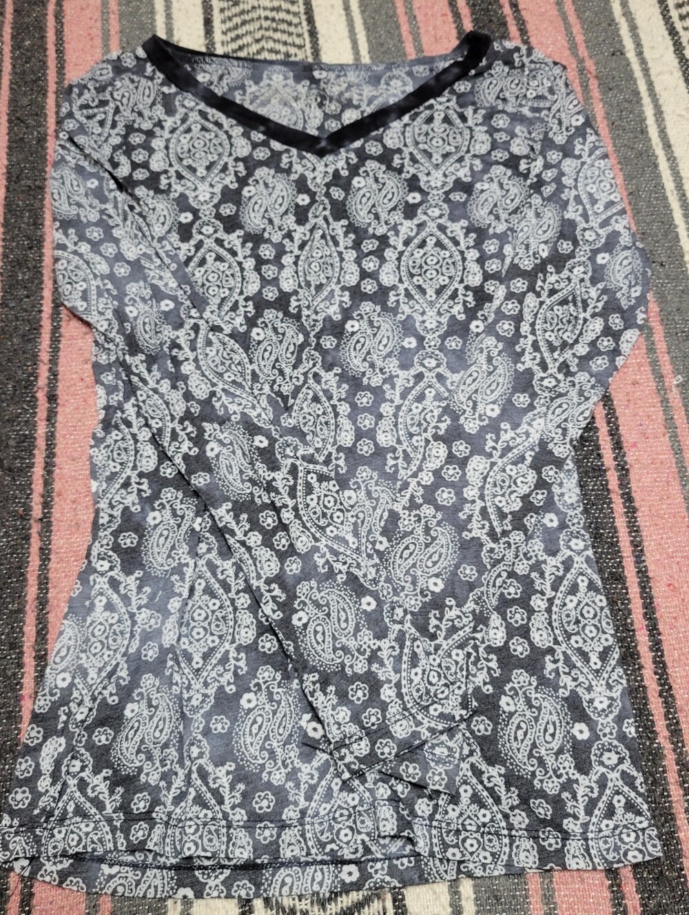 5/$15 western paisley top